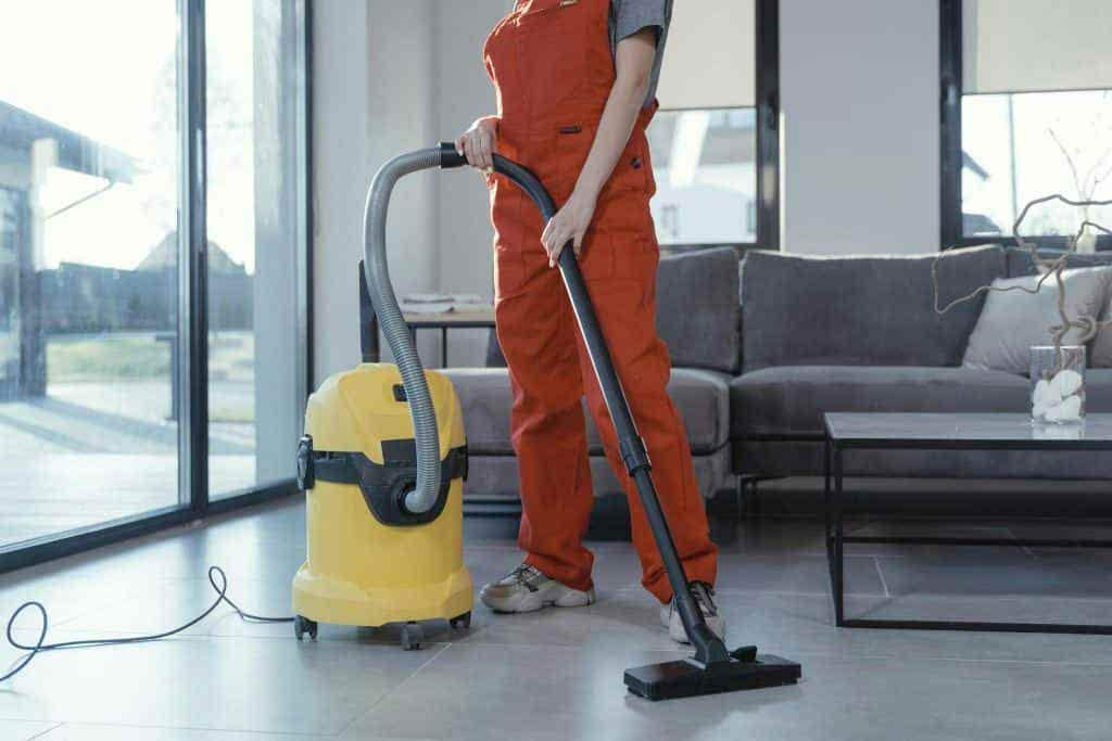 Top 5 Benefits of Hiring the Best Carpet Cleaners in Vancouver